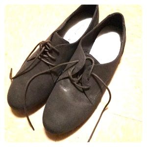 AE Oxfords Size 9.5